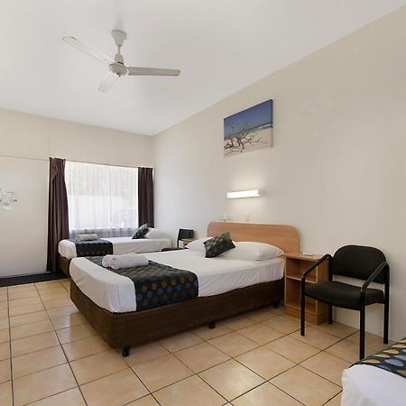 Beach House Motel Townsville Eksteriør bilde