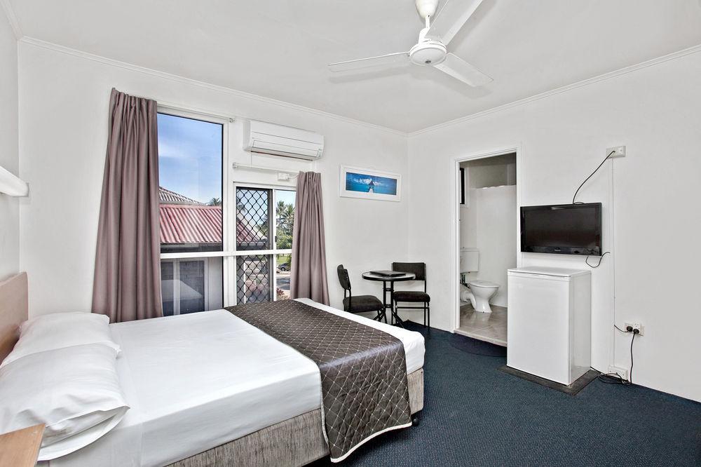Beach House Motel Townsville Eksteriør bilde