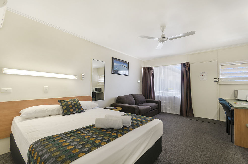 Beach House Motel Townsville Eksteriør bilde