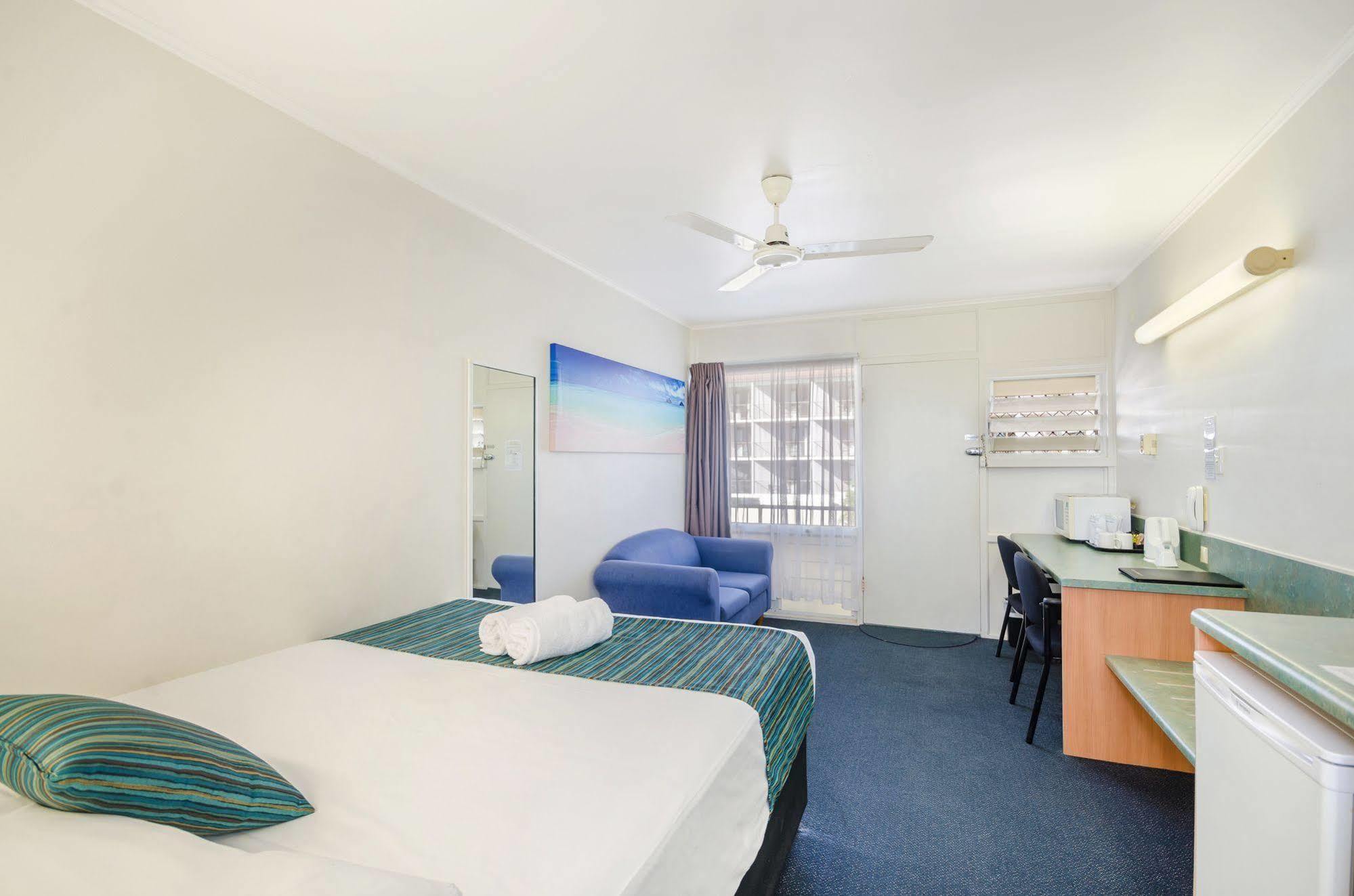 Beach House Motel Townsville Eksteriør bilde